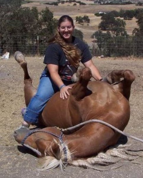 Bad-Family-Photos-Doin-It-Horsey-Style